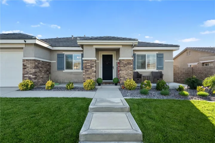 3363 Heliotrop, Hemet, California 92543