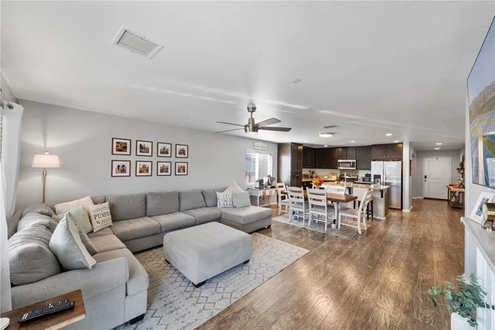 3363 Heliotrop, Hemet, California 92543