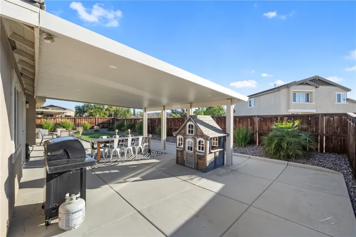 3363 Heliotrop, Hemet, California 92543