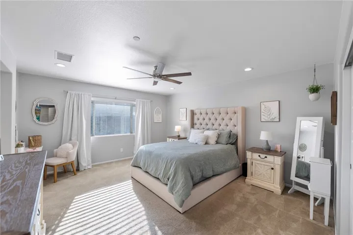 3363 Heliotrop, Hemet, California 92543