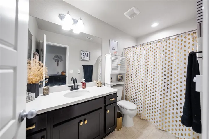 3363 Heliotrop, Hemet, California 92543
