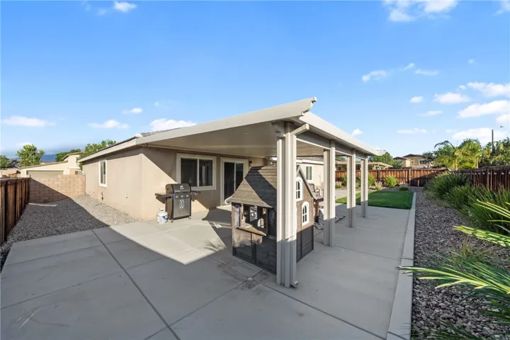 3363 Heliotrop, Hemet, California 92543