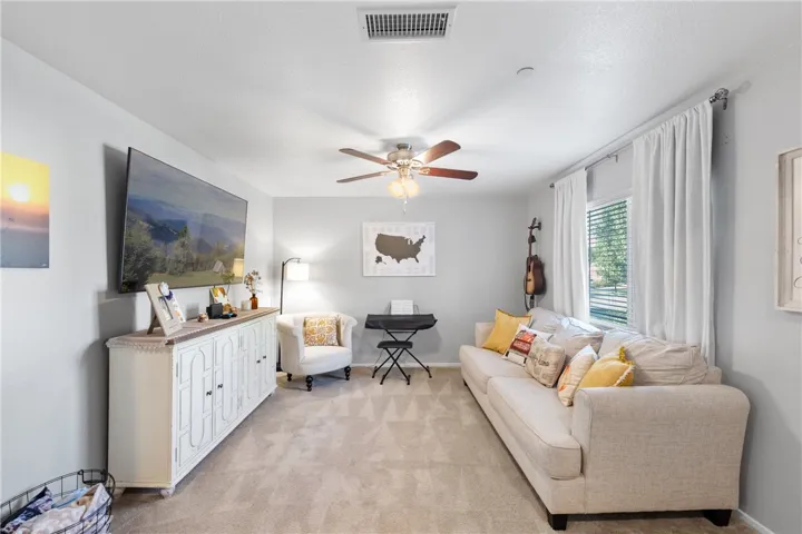3363 Heliotrop, Hemet, California 92543