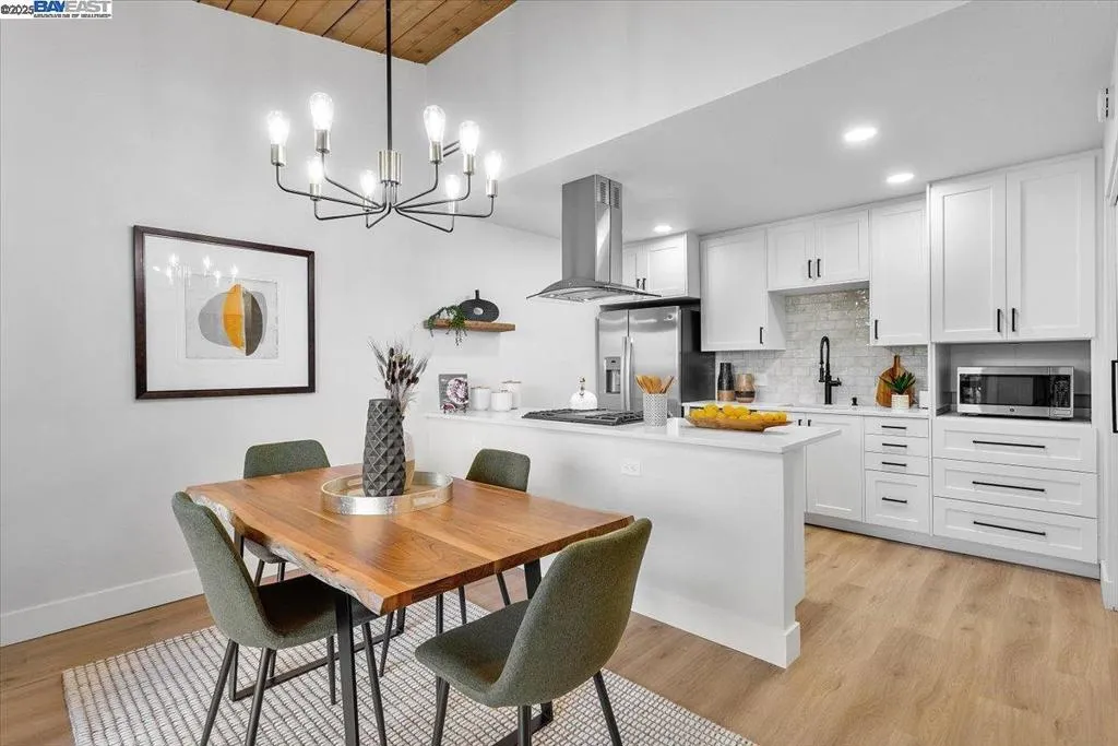 19100 Crest Ave 30, Castro Valley, California 94546 home-pic-11