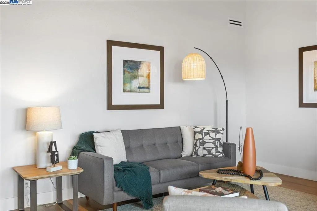 19100 Crest Ave 30, Castro Valley, California 94546 home-pic-20