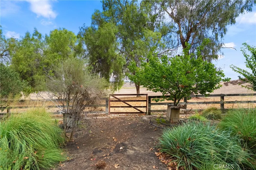 41070 Avenida Verde, Temecula, California 92591 home-pic-47