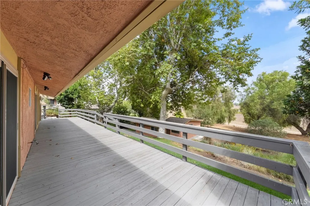 41070 Avenida Verde, Temecula, California 92591 home-pic-44