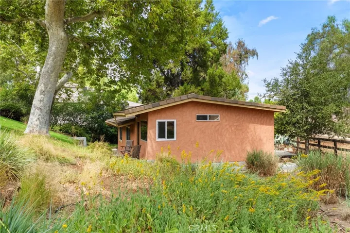 Detached private casita