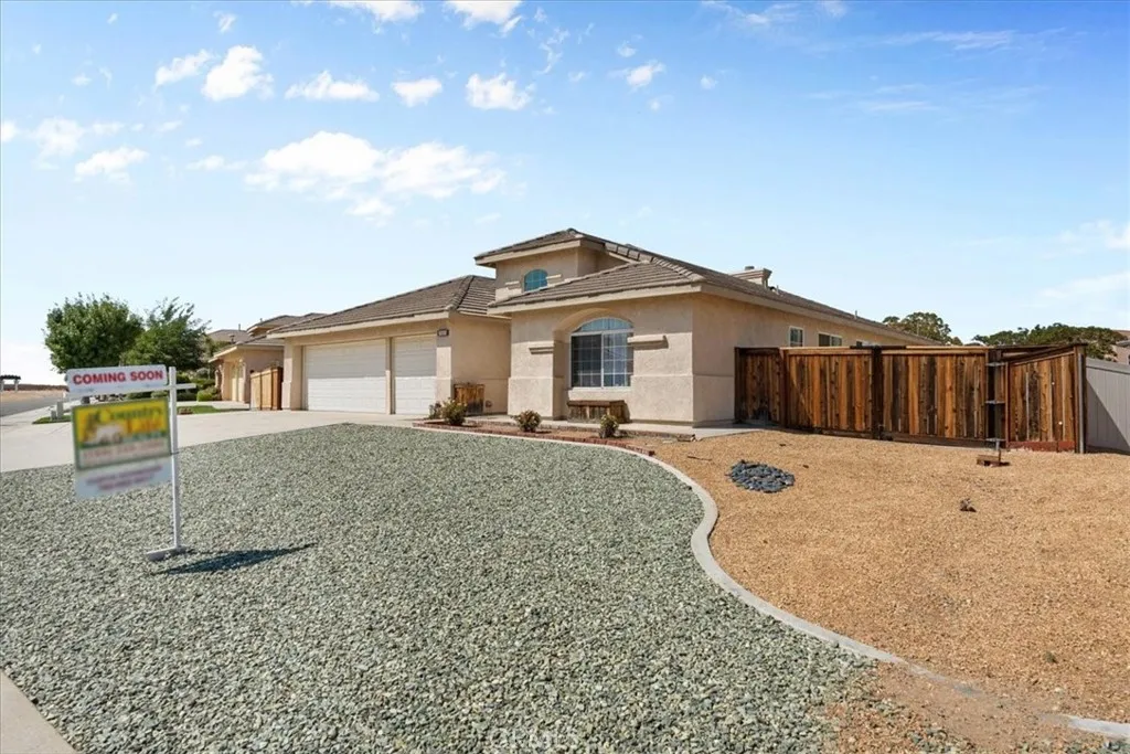 12312 Atoka Lane, Victorville, California 92392 home-pic-2