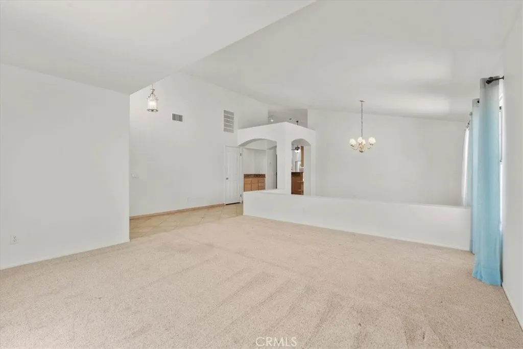 12312 Atoka Lane, Victorville, California 92392 home-pic-7
