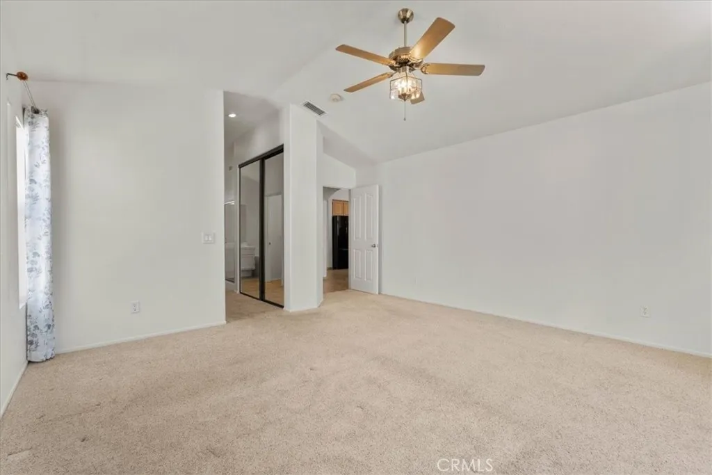 12312 Atoka Lane, Victorville, California 92392 home-pic-18