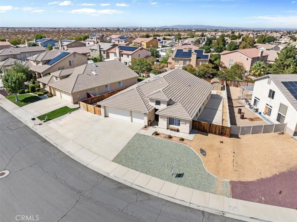 12312 Atoka Lane, Victorville, California 92392 home-pic-32