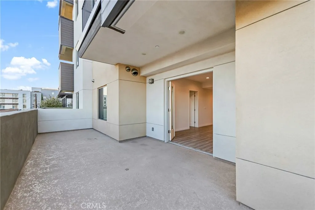 419 N Chandler Avenue 308, Monterey Park, California 91754 home-pic-2