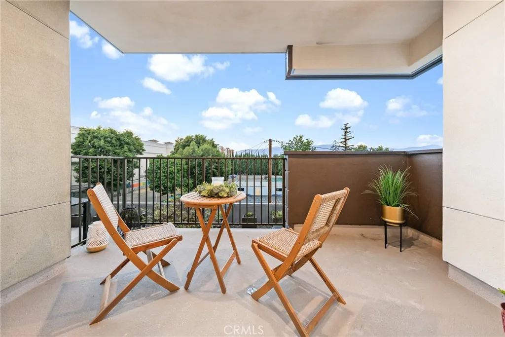 419 N Chandler Avenue 308, Monterey Park, California 91754 home-pic-9