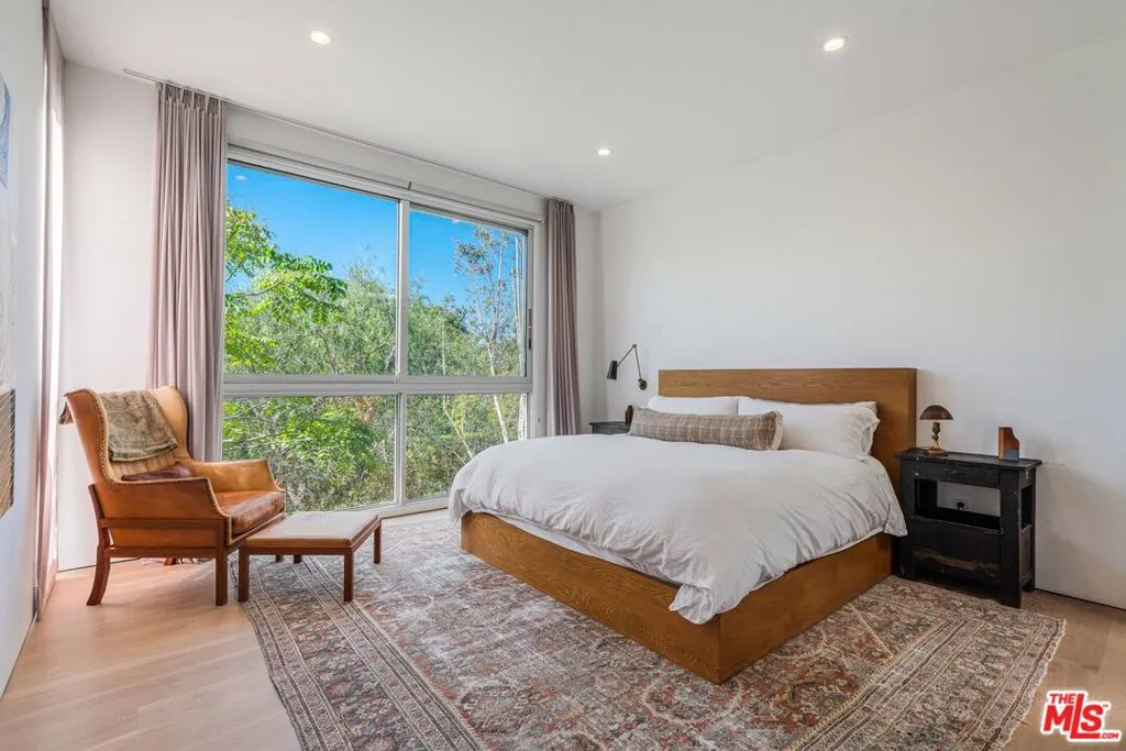 2000 Walnut Avenue, Venice, California 90291 home-pic-26