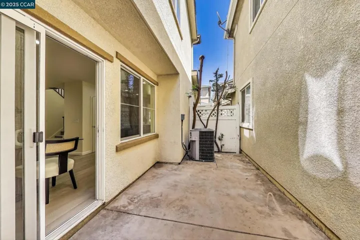 95 Olmsted Ct, Pittsburg, California 94565