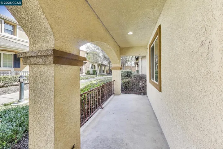 95 Olmsted Ct, Pittsburg, California 94565