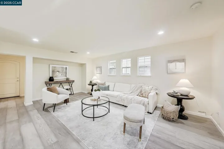 95 Olmsted Ct, Pittsburg, California 94565