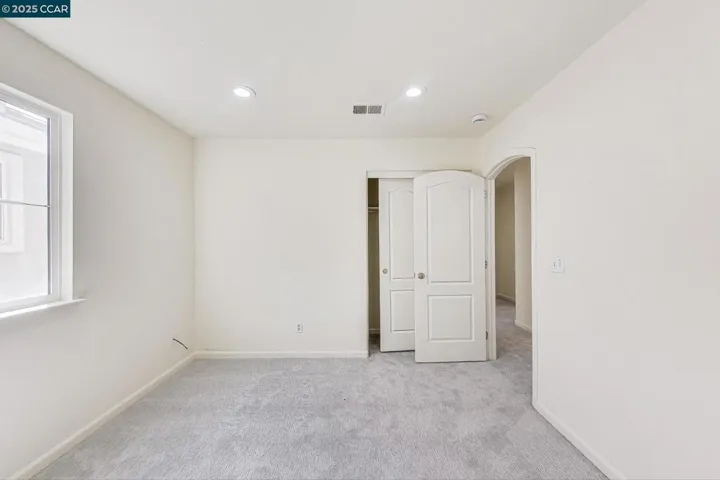 95 Olmsted Ct, Pittsburg, California 94565