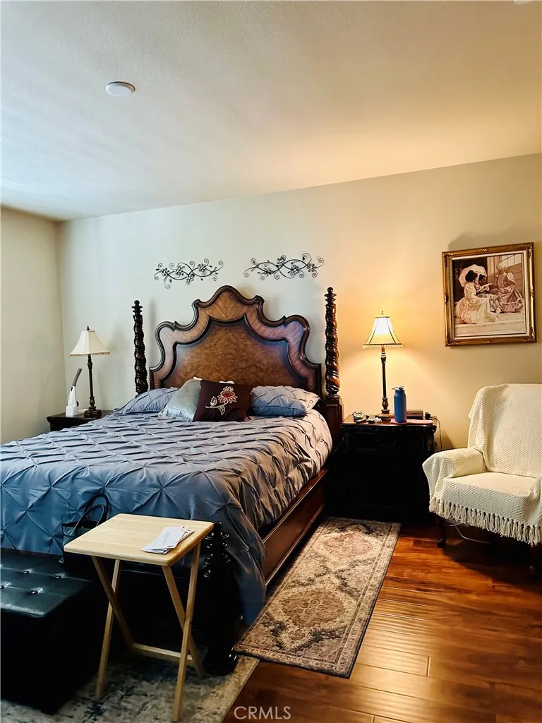 19369 Glaslyn, Apple Valley, California 92308 home-pic-14