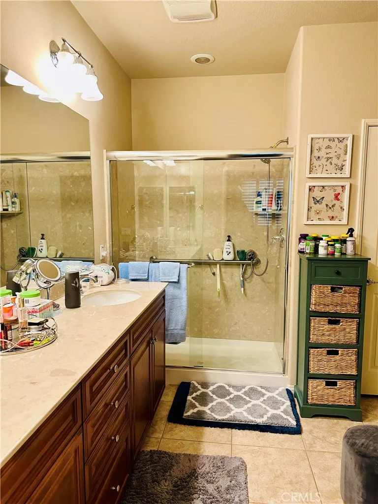 19369 Glaslyn, Apple Valley, California 92308 home-pic-15