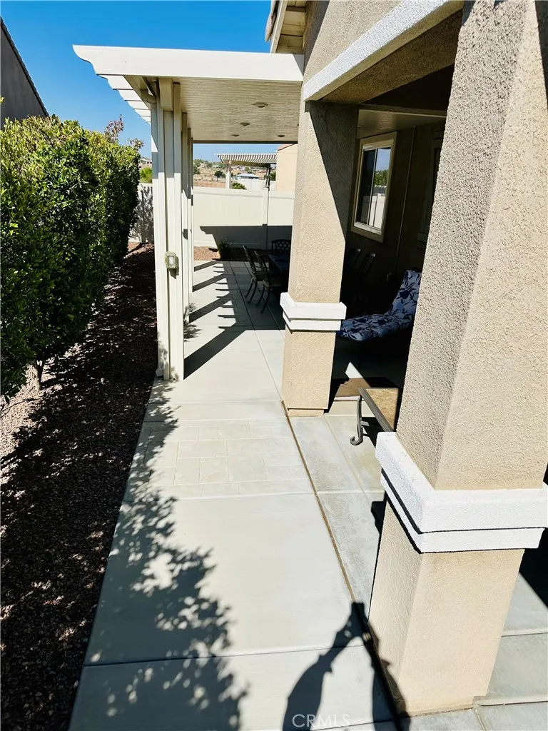 19369 Glaslyn, Apple Valley, California 92308 home-pic-22