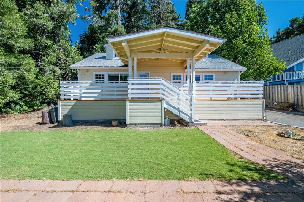 23882 Skyland Drive, Crestline, California 92325 home-pic-0
