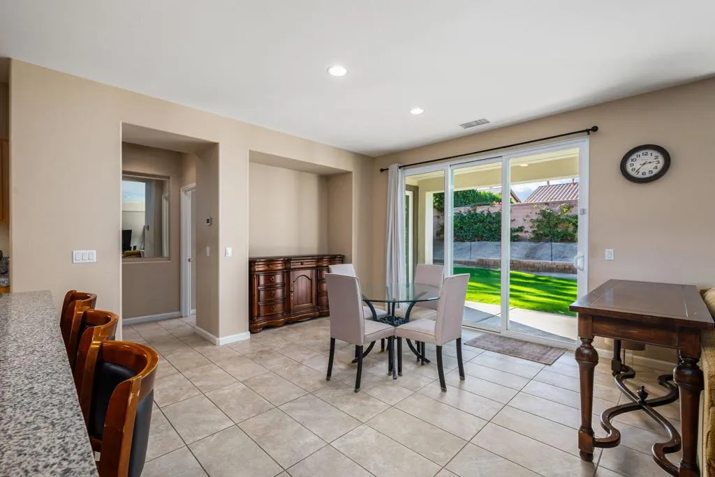 60237 Angora Court, La Quinta, California 92253 home-pic-10