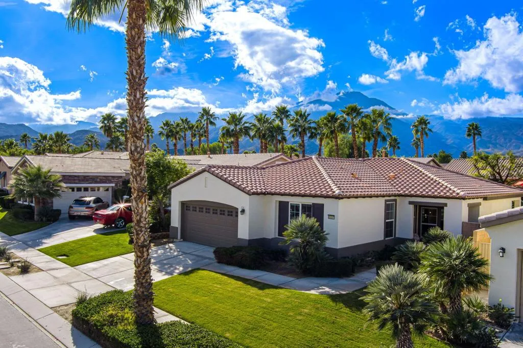 60237 Angora Court, La Quinta, California 92253 home-pic-1