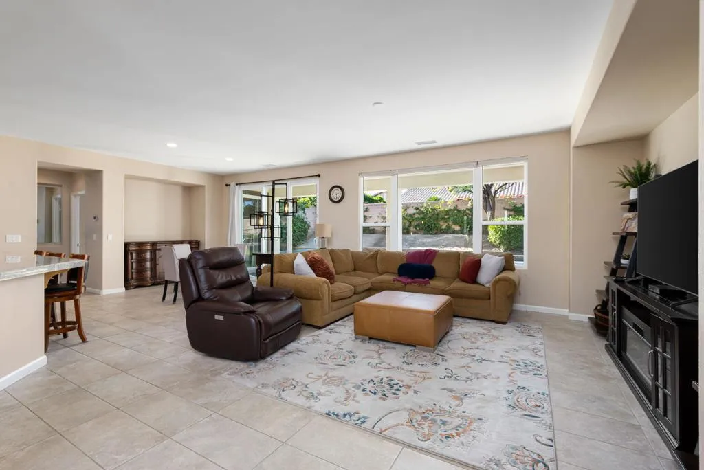 60237 Angora Court, La Quinta, California 92253 home-pic-5