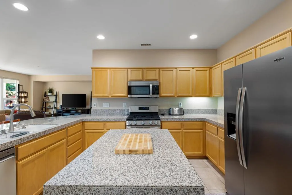 60237 Angora Court, La Quinta, California 92253 home-pic-14