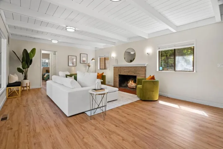 20141 Mendelsohn Lane, Saratoga, California 95070
