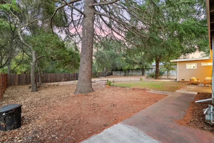 20141 Mendelsohn Lane, Saratoga, California 95070