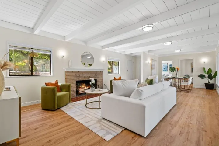 20141 Mendelsohn Lane, Saratoga, California 95070
