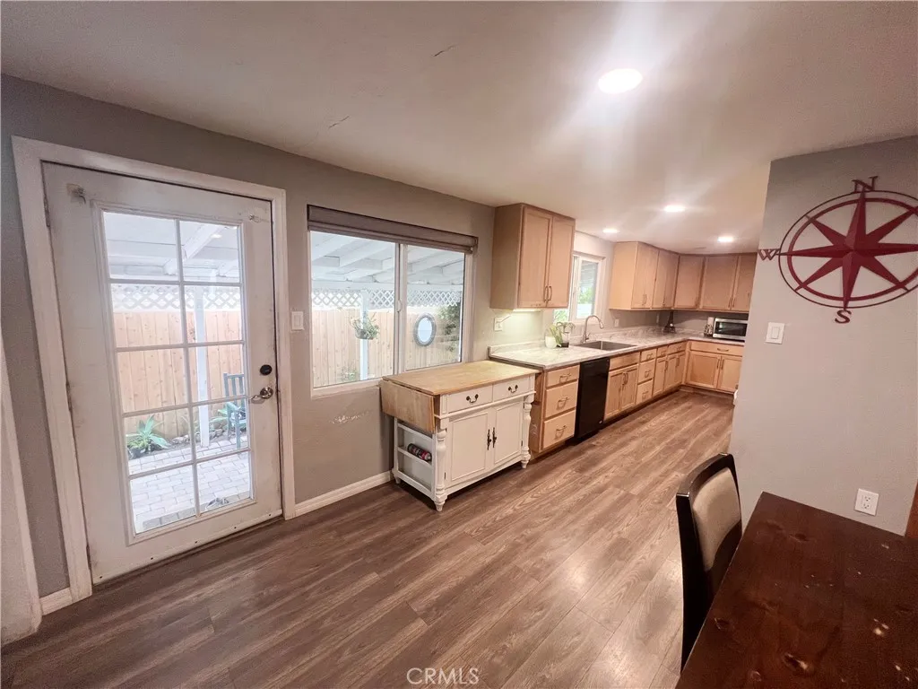 20415 Myron St, Perris, California 92570 home-pic-5