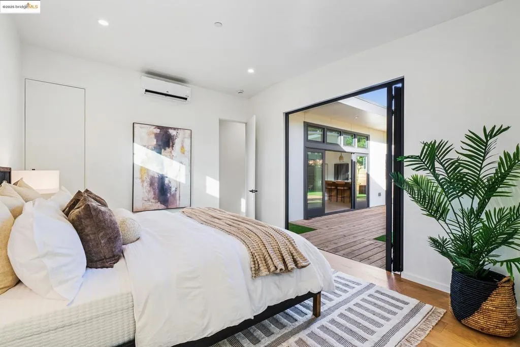 4616 Elmwood Rd, El Sobrante, California 94803 home-pic-24