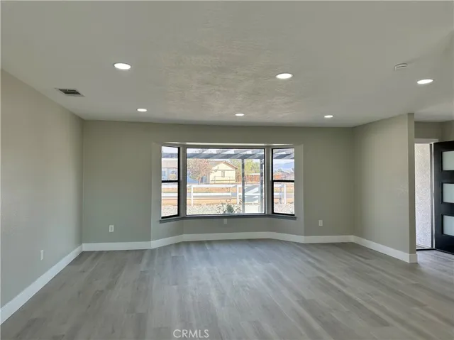 22355 Standing Rock Avenue, Apple Valley, California 92307