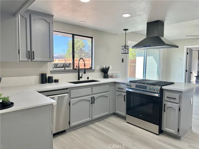 22355 Standing Rock Avenue, Apple Valley, California 92307