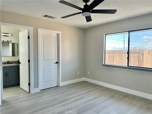 22355 Standing Rock Avenue, Apple Valley, California 92307