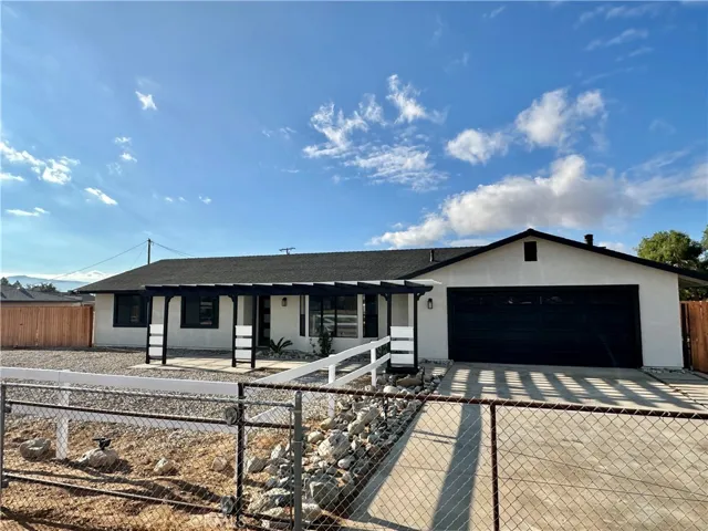 22355 Standing Rock Avenue, Apple Valley, California 92307