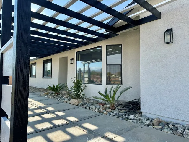 22355 Standing Rock Avenue, Apple Valley, California 92307