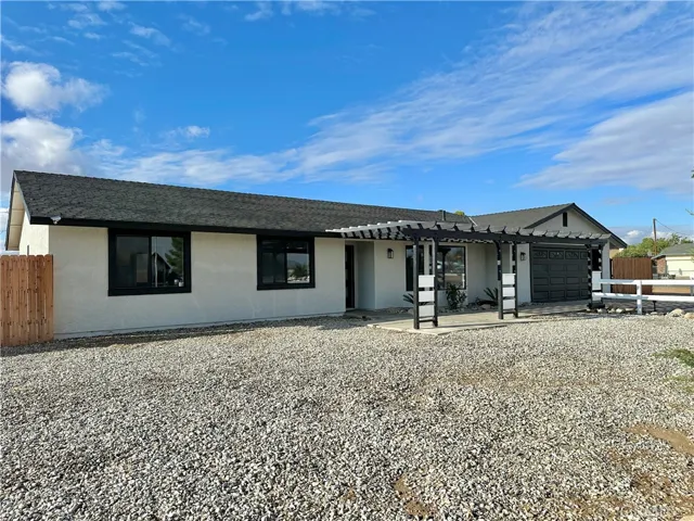 22355 Standing Rock Avenue, Apple Valley, California 92307