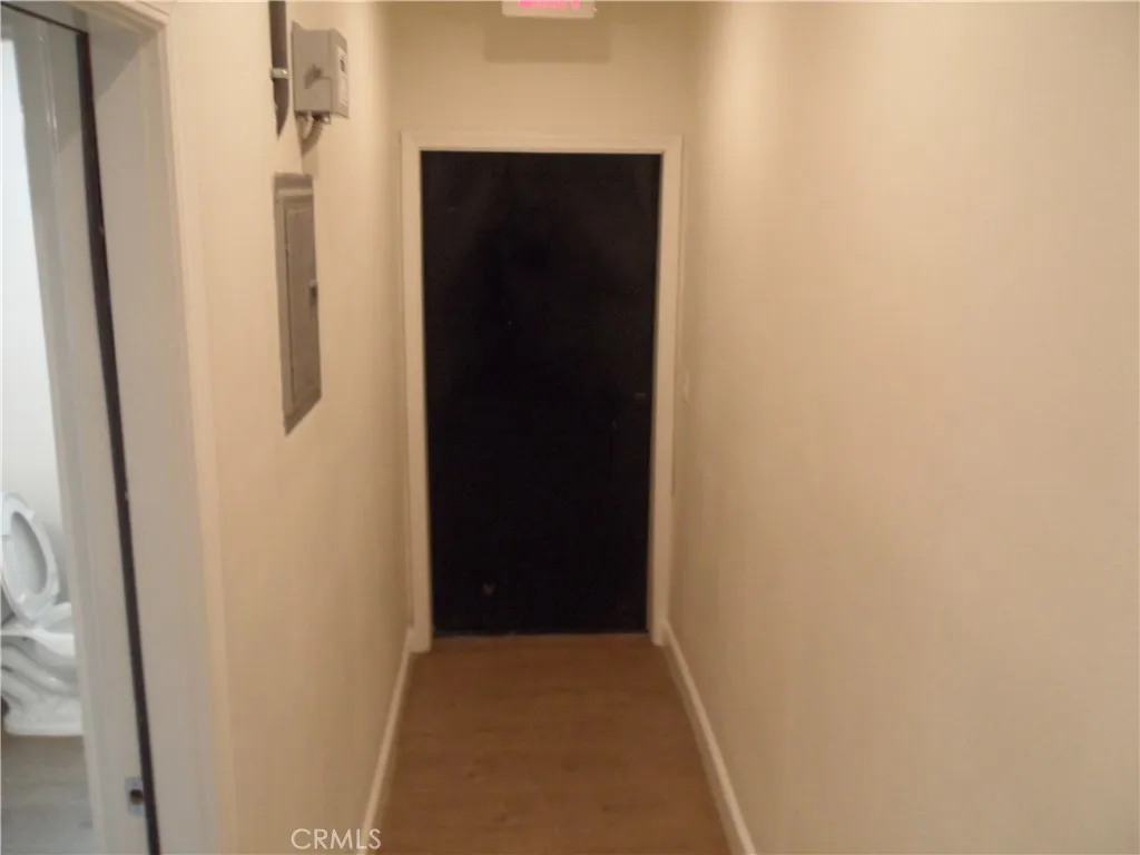 8763 S San Pedro Street, Los Angeles, California 90003 home-pic-27
