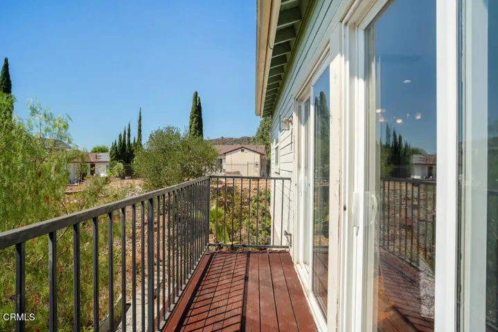 1300 Blue Hill Rd-HsHProd-38