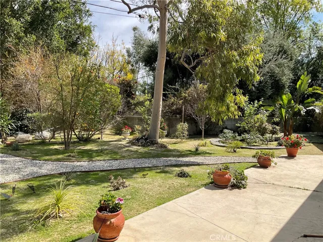 18310 Karen Drive, Tarzana, California 91356