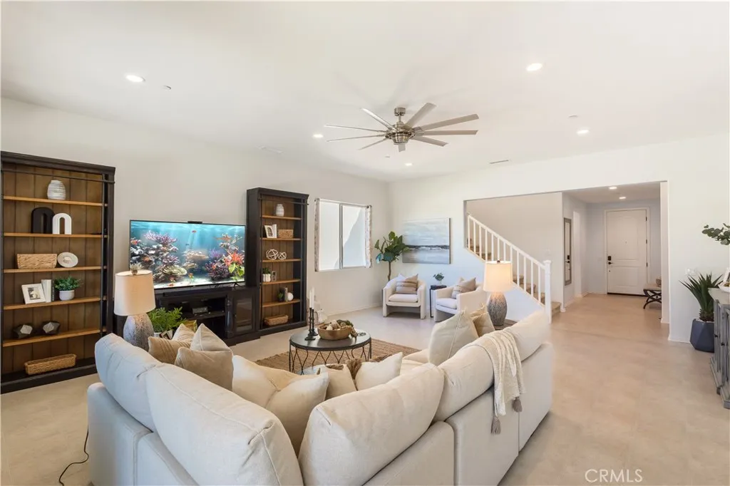 34901 Limecrest, Murrieta, California 92563 home-pic-5