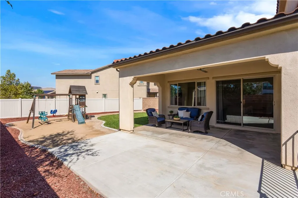 34901 Limecrest, Murrieta, California 92563 home-pic-31