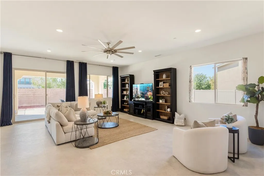34901 Limecrest, Murrieta, California 92563 home-pic-6
