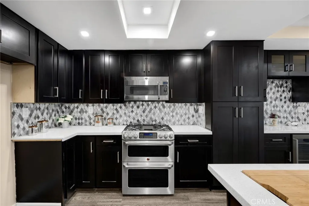 1544 Elegante Court, Corona, California 92882 home-pic-6