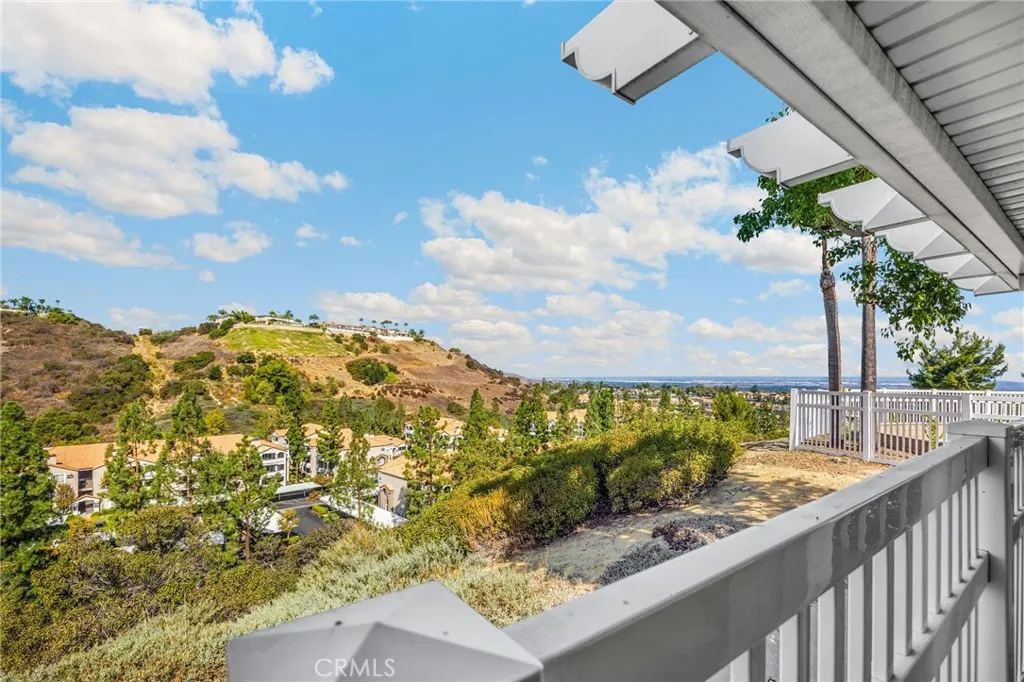 1544 Elegante Court, Corona, California 92882 home-pic-21